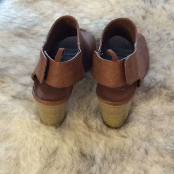 💞TRENDY💞GAP💞sandals - Picture 5 of 8